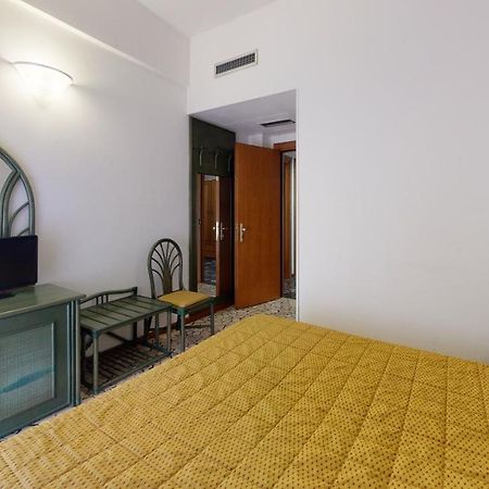 Hotel Zunino Spotorno Esterno foto