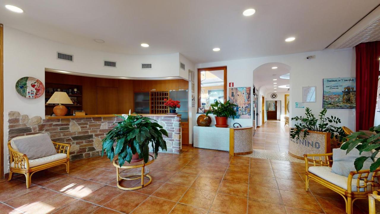 Hotel Zunino Spotorno Esterno foto