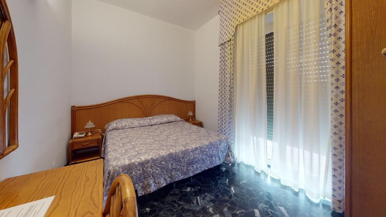 Hotel Zunino Spotorno Esterno foto