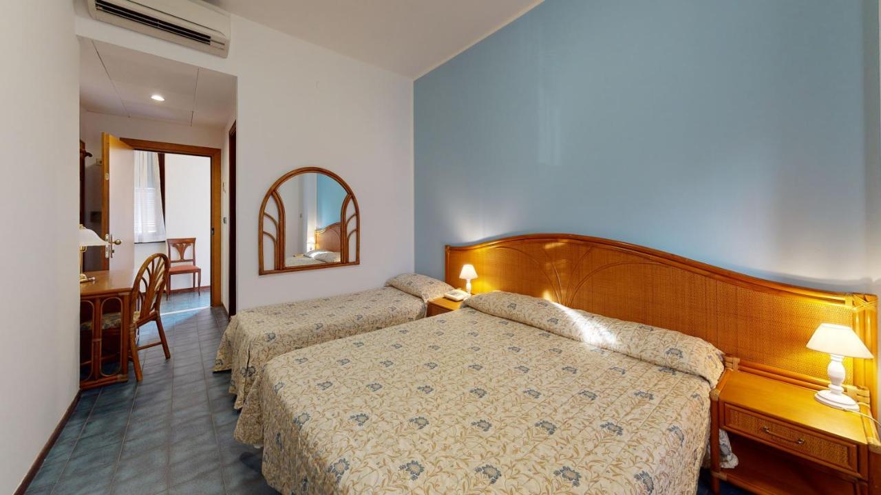 Hotel Zunino Spotorno Esterno foto