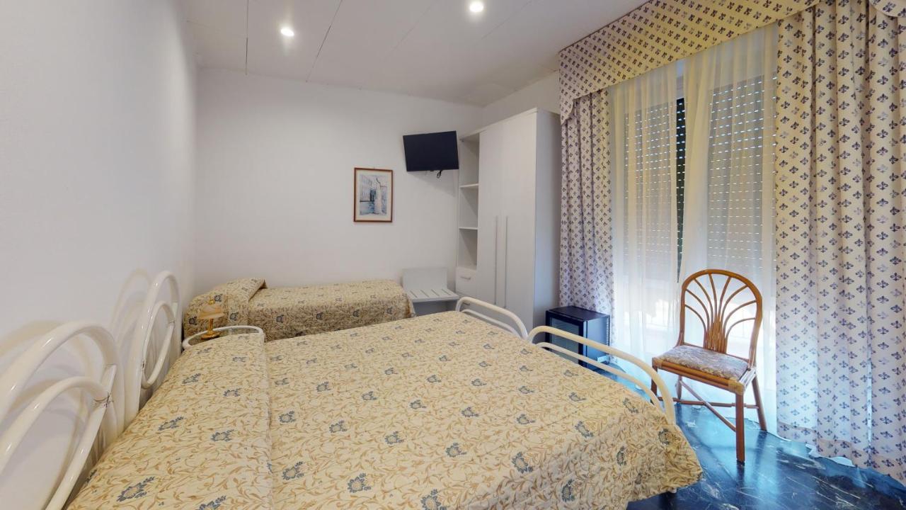 Hotel Zunino Spotorno Esterno foto
