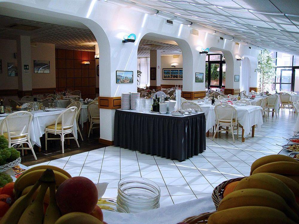 Hotel Zunino Spotorno Esterno foto